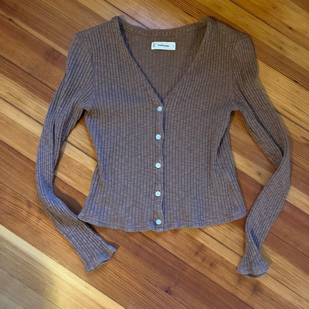 Everlane Brown Ribbed V-Neck Button Cotton Cardigan - Small